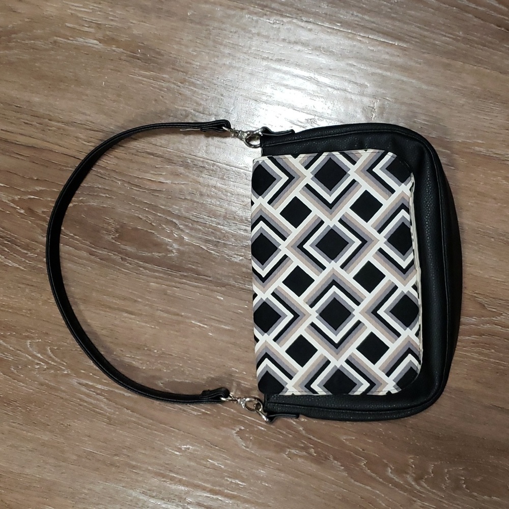 Thirty-One Geometric Print Shoulder Purse Faux Leather Multi-Pocket Travel Class